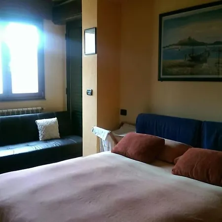 Casa Mia E Casa Tua Apartment